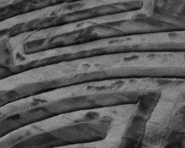 Deken Embossed Zeta Antraciet 200 x 240